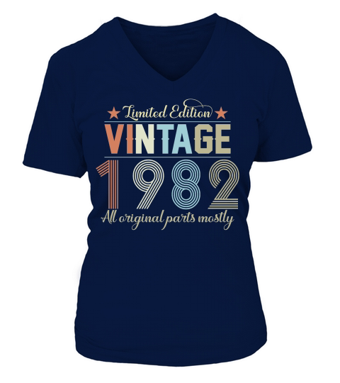 Birthday   Limited Edition Vintage 1982 V-neck T-Shirt Woman