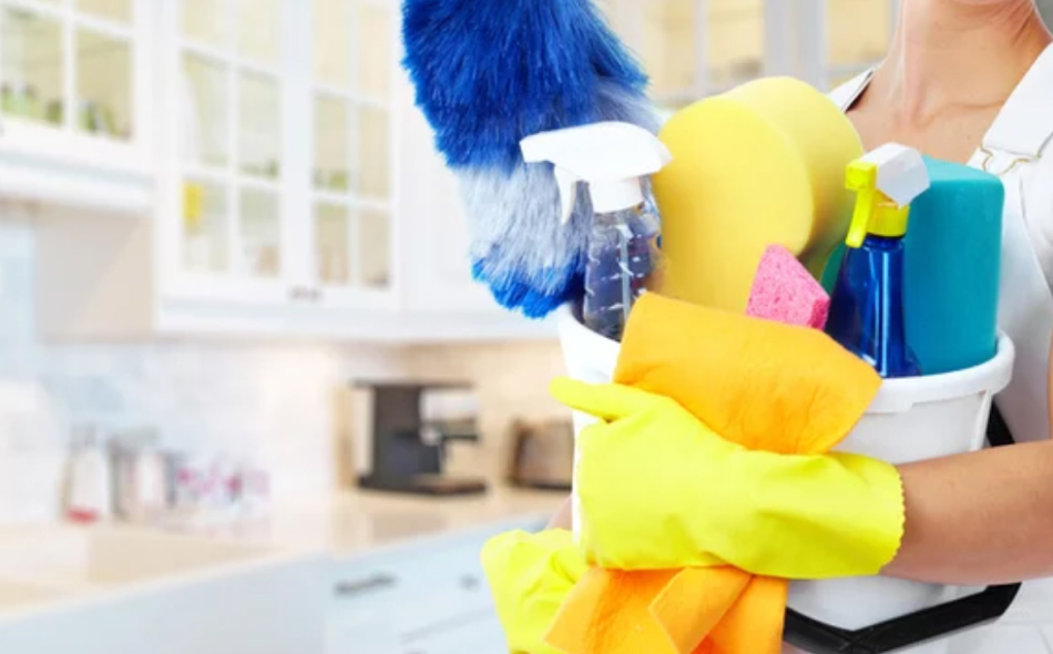 How Much Do Cleaning Services Charge to Clean a House