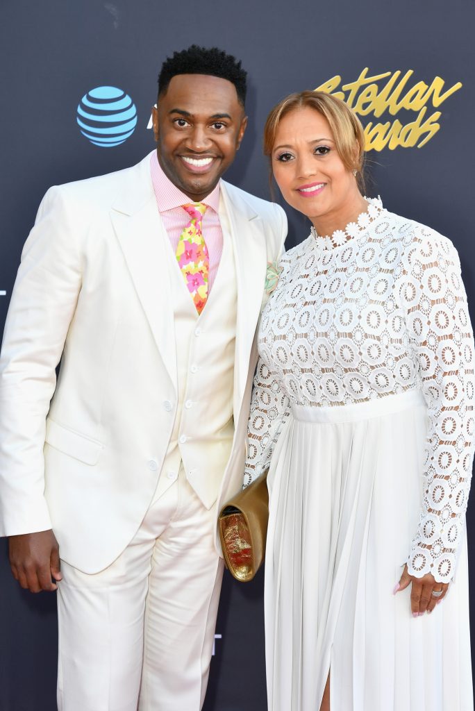 Travis Greene & Tamela Mann Wins Big at the 32nd Annual Stellar Awards ...