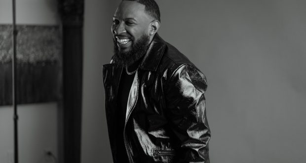 pastor mike jr. big extended version pastor mike jr. big extended version